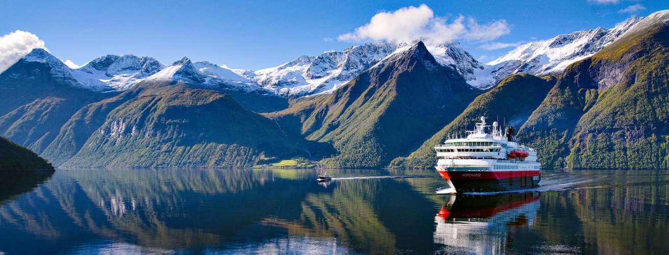 HR langs fjord og fjell